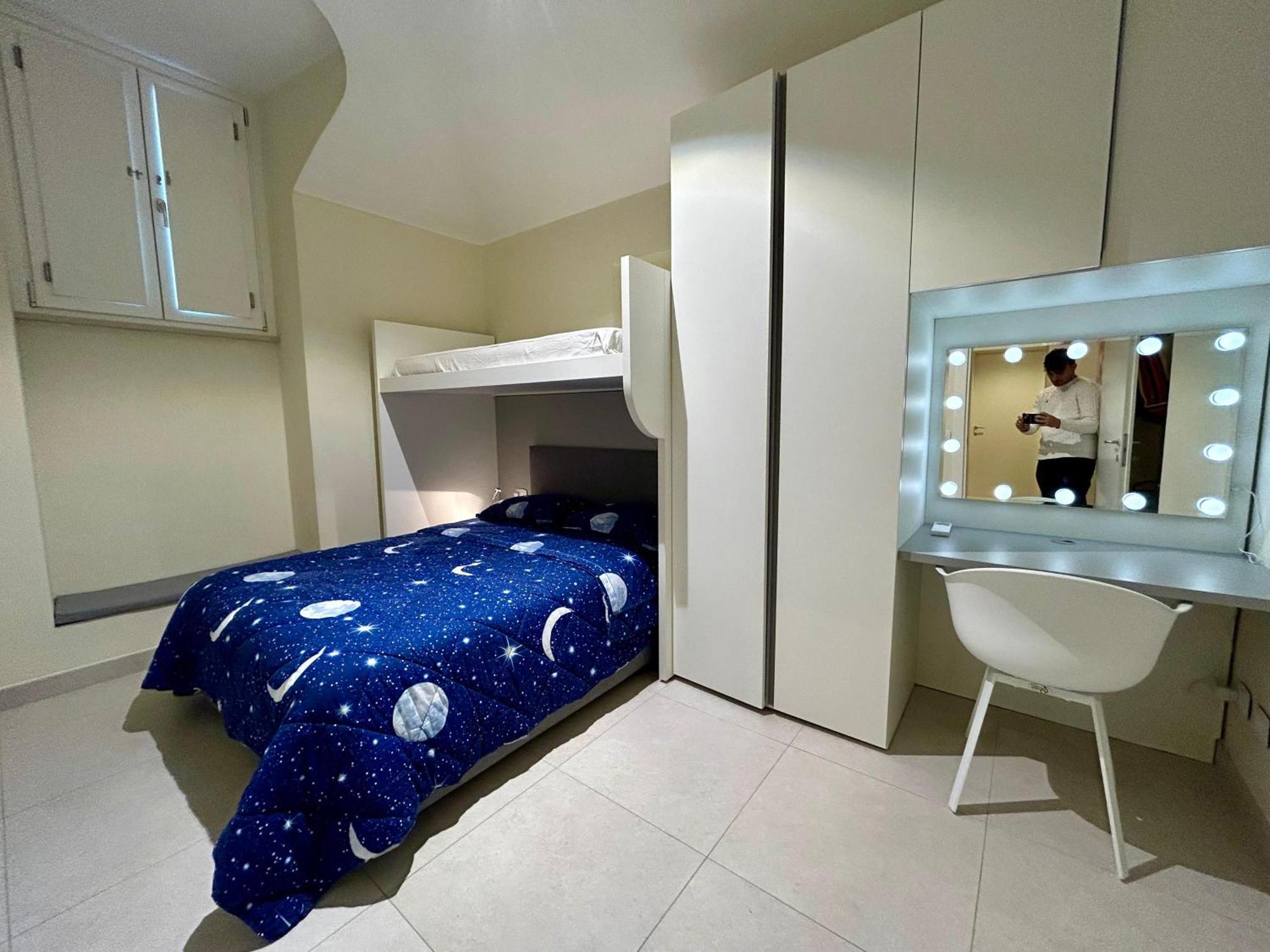 Apartment Villa In Alassio Centro